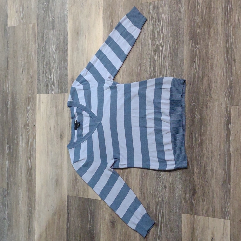 H&M V- neck Striped Blue Sweater